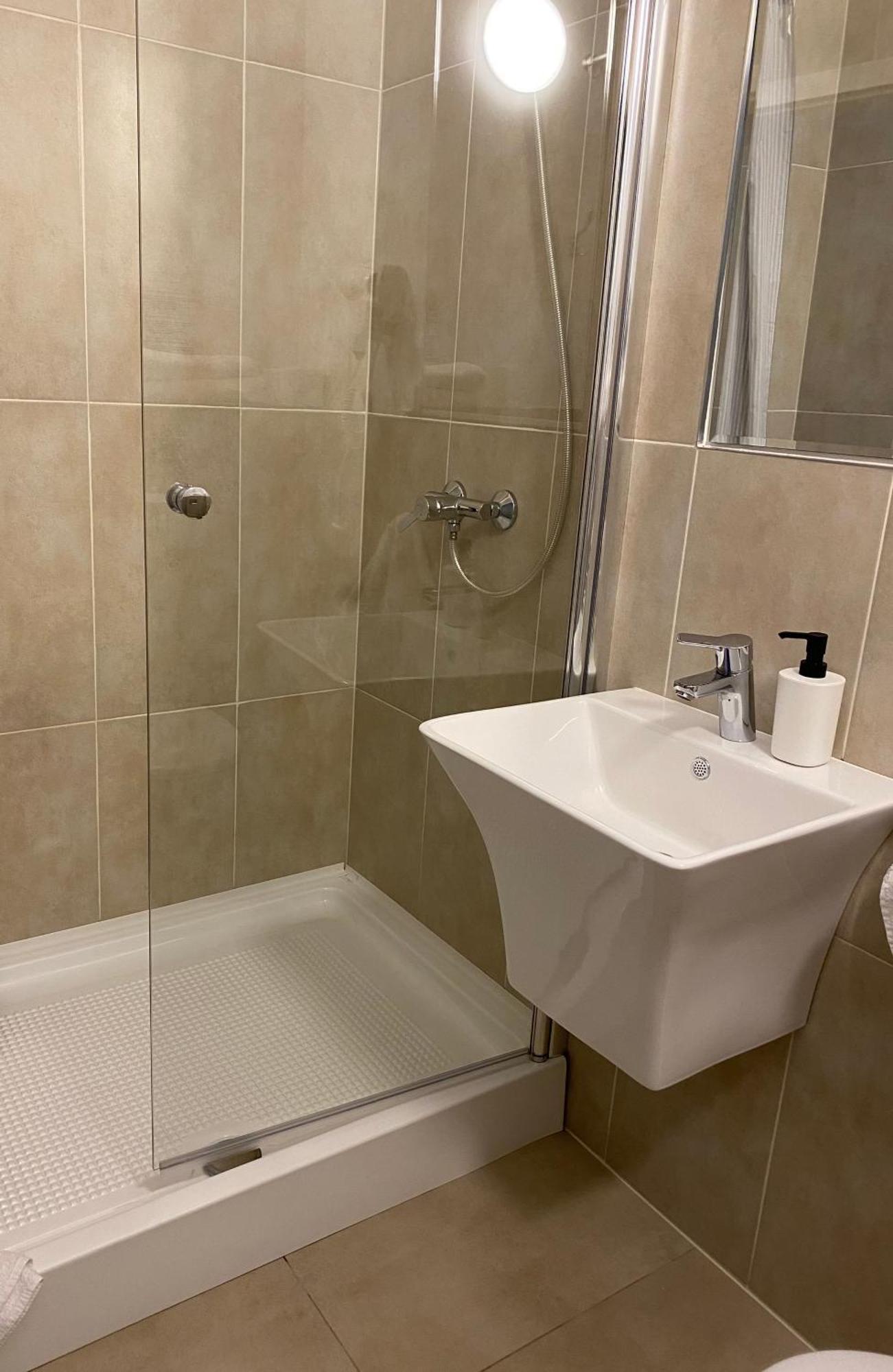 Hotel New House Sibiu Extérieur photo
